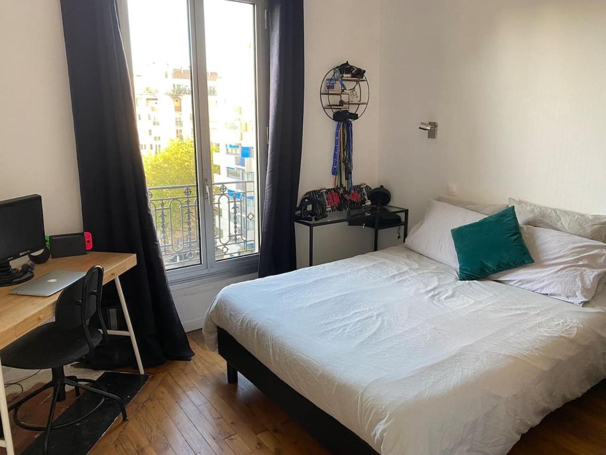 Appartement Buttes Chaumont Paris Exterior foto